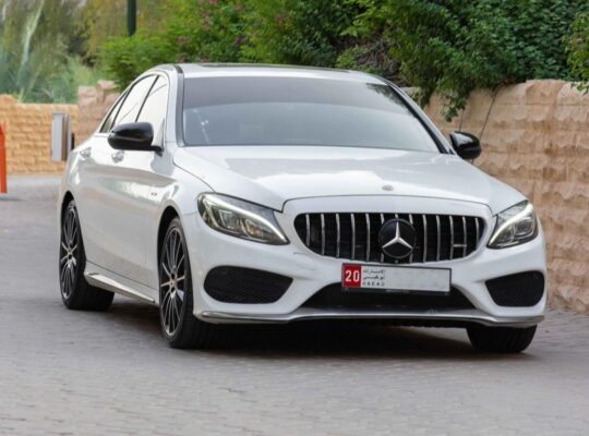 Mercedes C300 full option 2018 USA imported