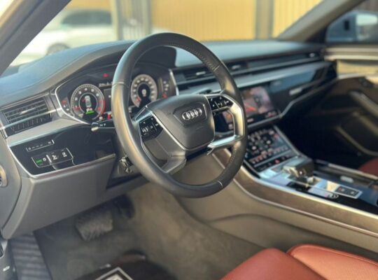 Audi A8L fully loaded 2019 Gcc for sale