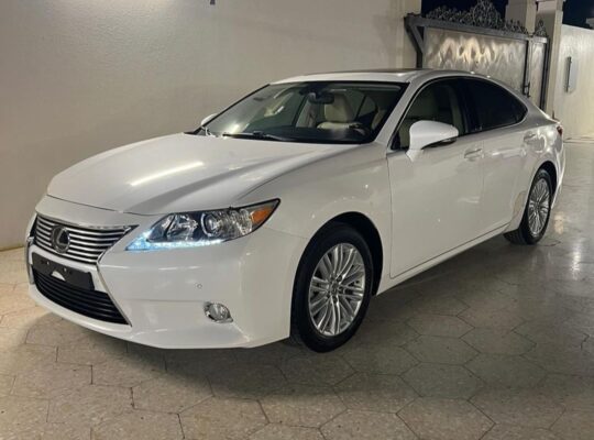 Lexus ES350 full option 2013 USA imported