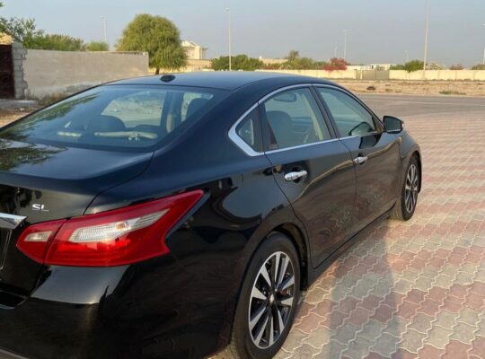 Nissan Altima SL 2018 full option USA imported