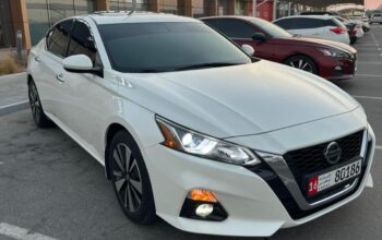 Nissan Altima SV 2019 Gcc for sale