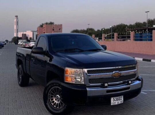 Chevrolet Silverado coupe 2010 Gcc for sale