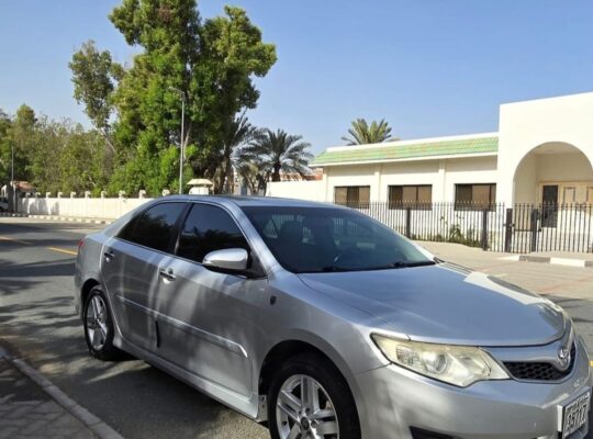 Toyota camry SE 2013 Gcc in good condition