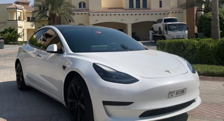 Tesla model 3 full option 2021 for sale
