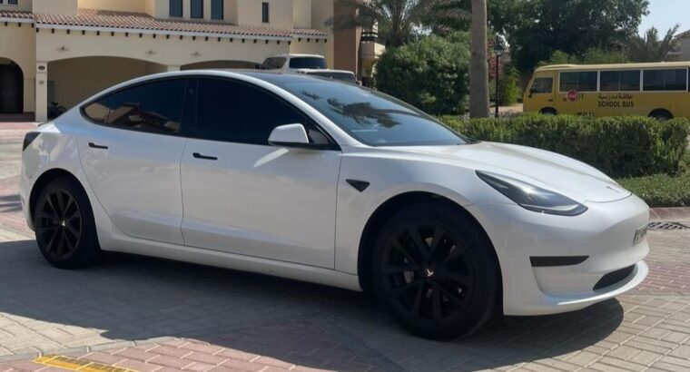 Tesla model 3 full option 2021 for sale