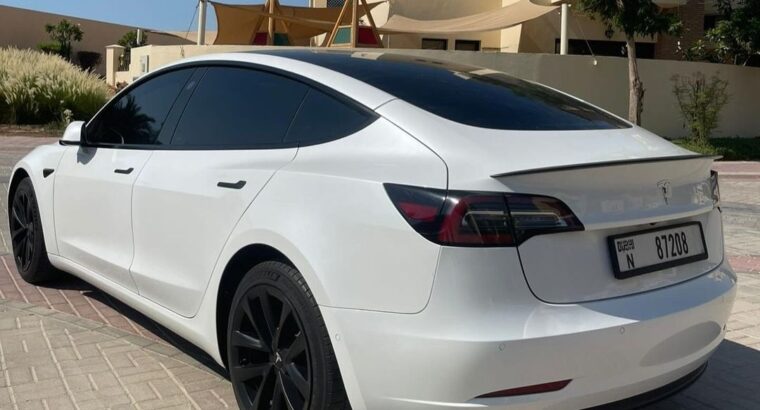 Tesla model 3 full option 2021 for sale