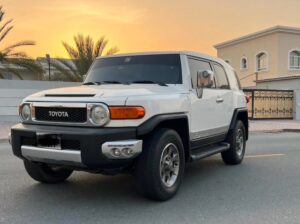 Toyota FJ full option 2012 Gcc for sale