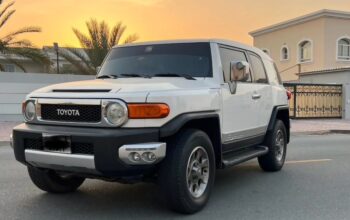 Toyota FJ full option 2012 Gcc for sale