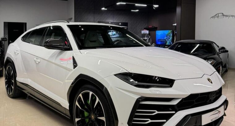 Lamborghini Urus fully loaded 2021 for sale