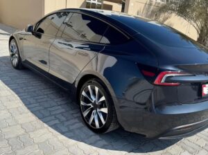 Tesla model 3 long range 2024 Gcc for sale