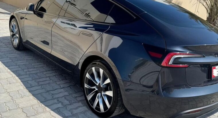 Tesla model 3 long range 2024 Gcc for sale