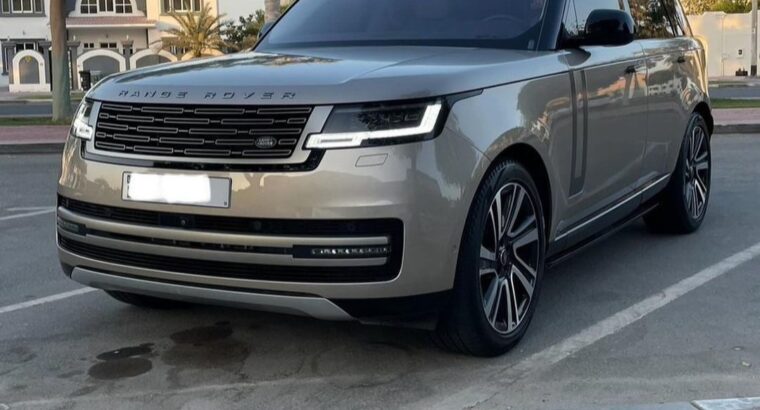 Range Rover vouge 2023 Gcc in perfect condition