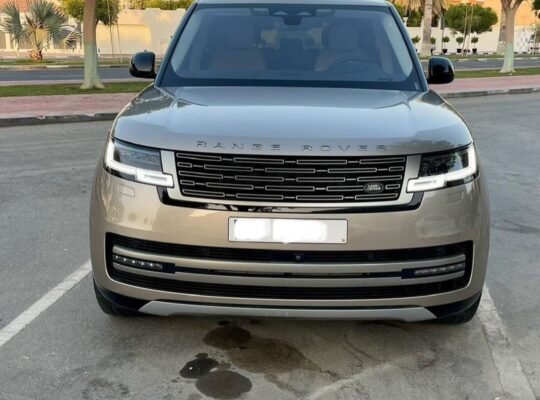 Range Rover vouge 2023 Gcc in perfect condition