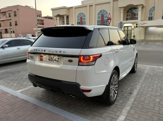 Range Rover sport supercharge 2015 Gcc for sale