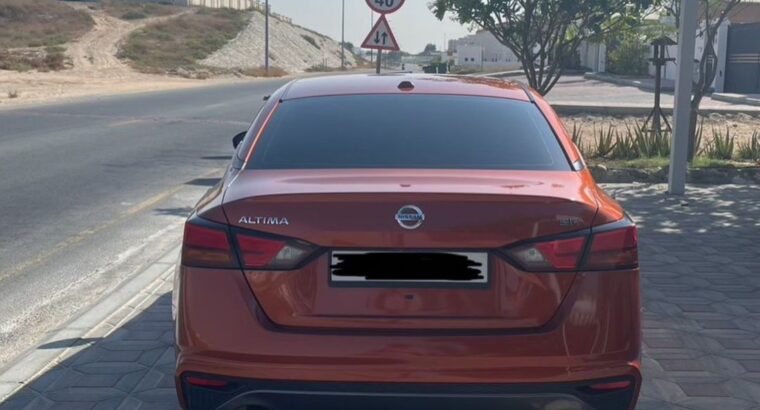 Nissan Altima SR 2019 USA imported for sale