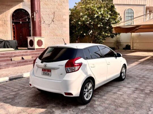 Toyota Yaris 2015 Gcc hatchback