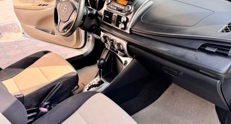 Toyota Yaris 2015 Gcc hatchback