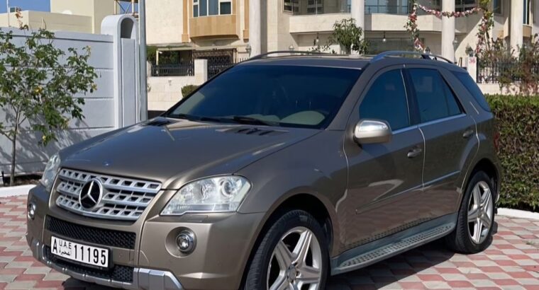 Mercedes ML350 full option Gcc 2010