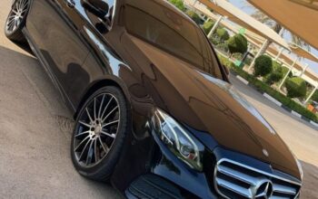 Mercedes E300 full option Gcc 2017 for sale