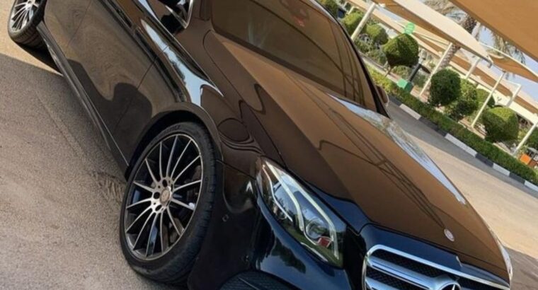 Mercedes E300 full option Gcc 2017 for sale