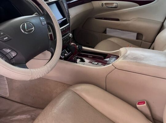 Lexus Ls460 L 2012 Gcc for sale