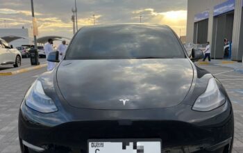 Tesla model Y long range 2022 Gcc for sale