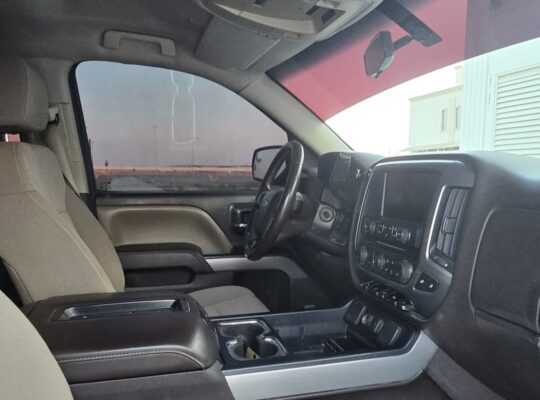 Chevrolet Silverado LT 2014 Gcc for sale