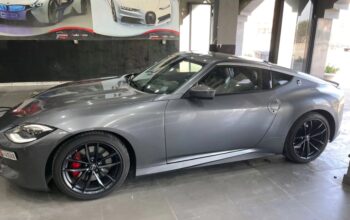 Nissan Z400 coupe 2023 Gcc fully loaded