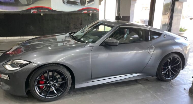 Nissan Z400 coupe 2023 Gcc fully loaded