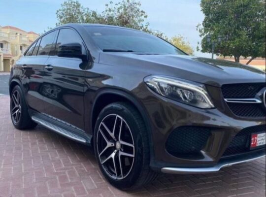 Mercedes GLE43 coupe full option 2016 Gcc