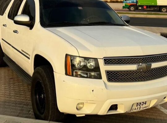 Chevrolet suburban 2009 full option for sale