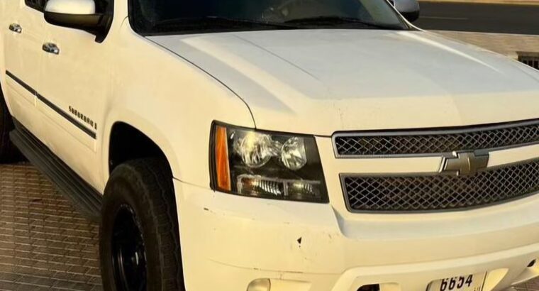 Chevrolet suburban 2009 full option for sale