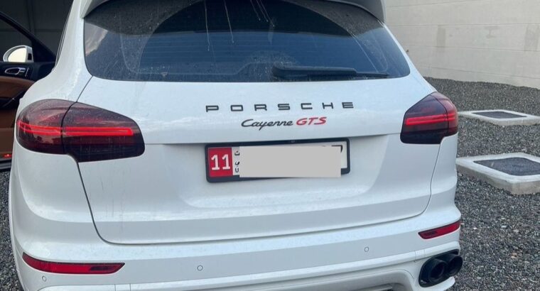 Porsche Cayenne GTS 2016 Gcc full option