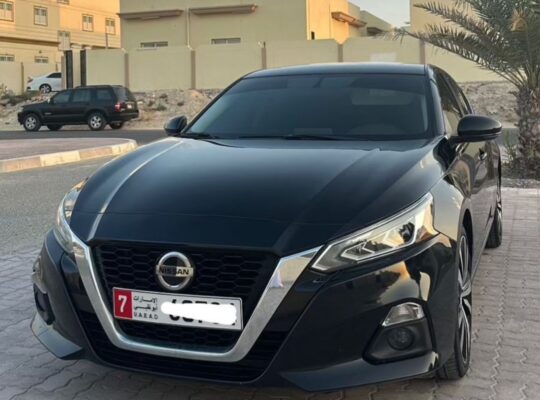 Nissan Altima SR 2019 USA imported