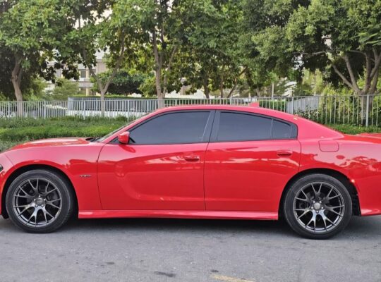 Dodge charger R/T 2019 USA imported for sale