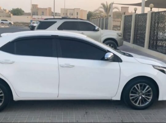 Toyota Corolla 2014 Gcc full option for sale