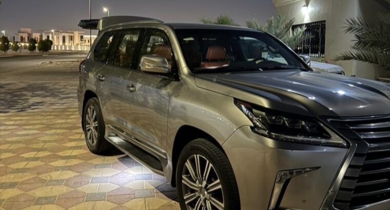 Lexus LX570 full option 2017 Gcc for sale