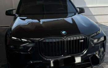 BMW X7 M60i full option 2024 Gcc for sale