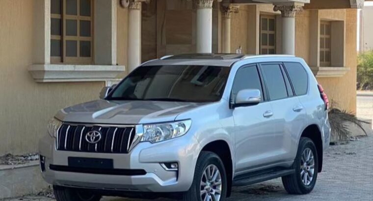 TOYOTA PARDO 2018 Gcc in perfect condition