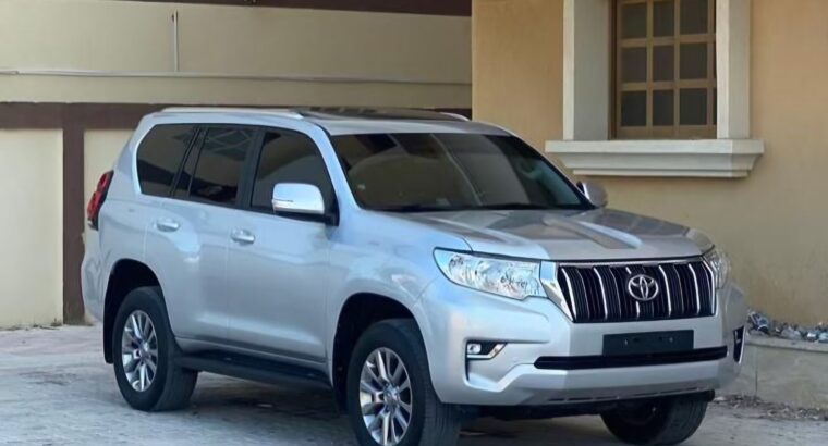 TOYOTA PARDO 2018 Gcc in perfect condition