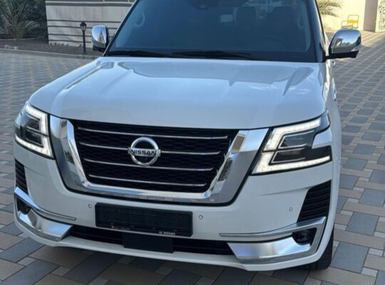 Nissan Patrol platinum 2021 fully loaded