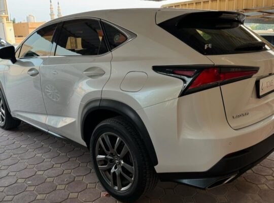 Lexus NX300 Gcc full option 2018 for sale