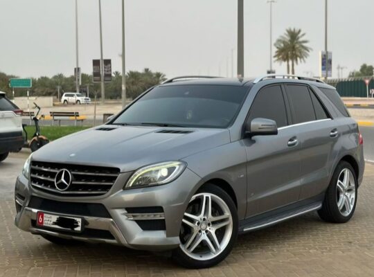 Mercedes ML500 full option 2013 Gcc