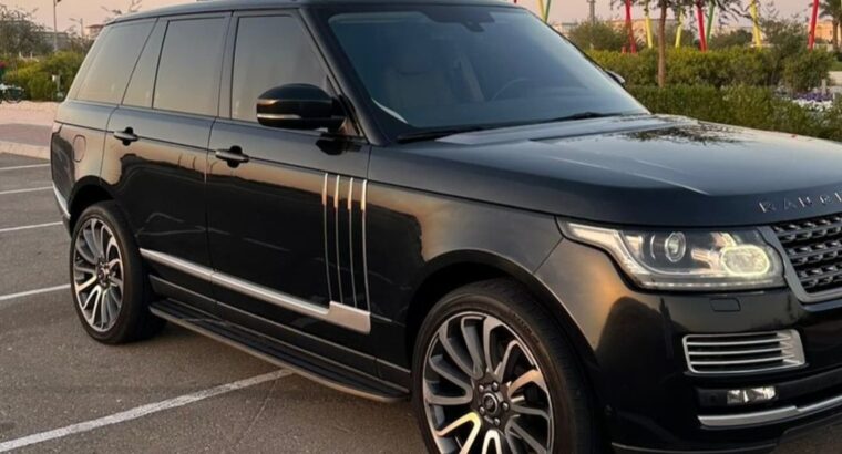 Range Rover vouge SE 2014 Gcc for sale