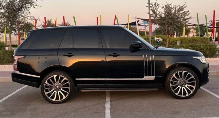 Range Rover vouge SE 2014 Gcc for sale