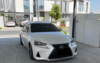 Lexus IS300 full option 2019 Gcc for sale