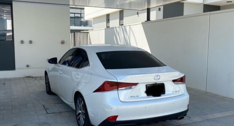 Lexus IS300 full option 2019 Gcc for sale