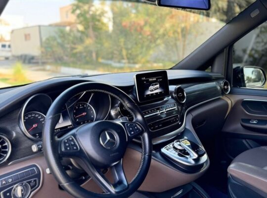 Mercedes V250 VIP fully loaded 2020 Gcc