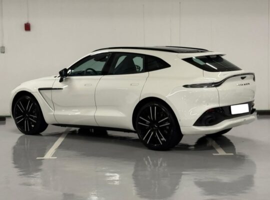 Aston Martin DBX 2022 full option Gcc