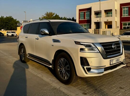 Nissan patrol platinum 2020 Gcc full option